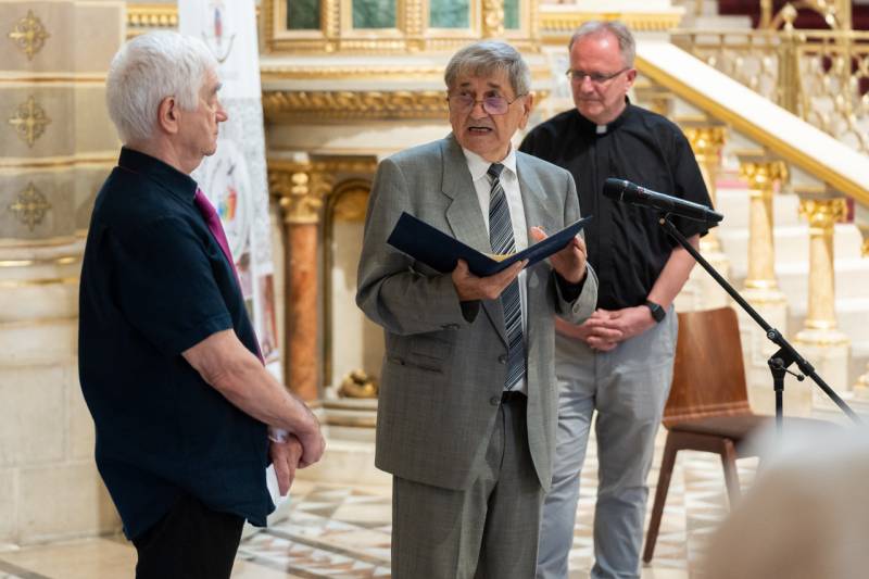 2025_09_07_domotor kiallitas_28.jpg